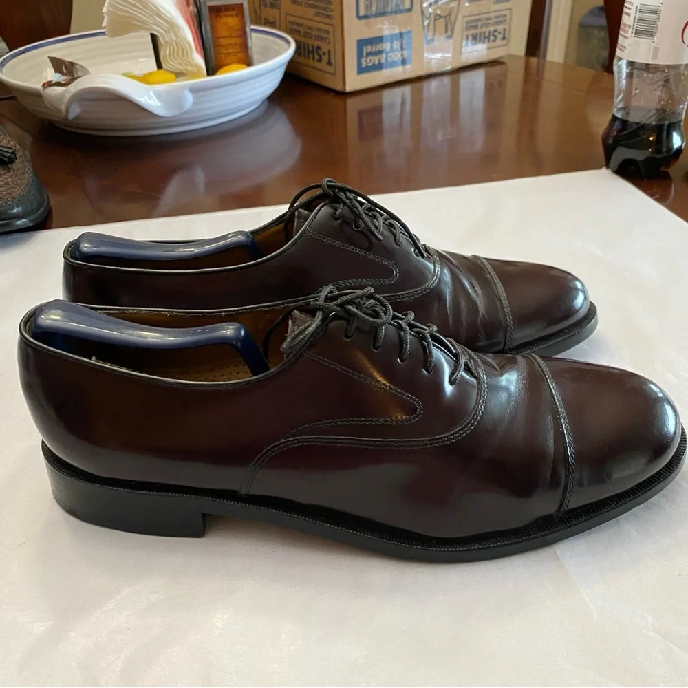 Cole Haan‎ Men’s Rich Chocolate Classic Modern Cap Oxford Lace Up Dress Shoe 9.5